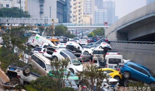 郑州京广路隧道伤亡最新 郑州720京广路隧道