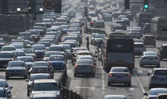 成都公交暂停(成都公交车限行)