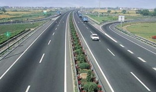 五一放假高速公路是否免费，元旦放假高速公路免费吗