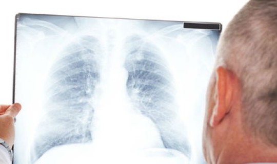 武汉出现不明肺炎最早什么时候，武汉新型肺炎