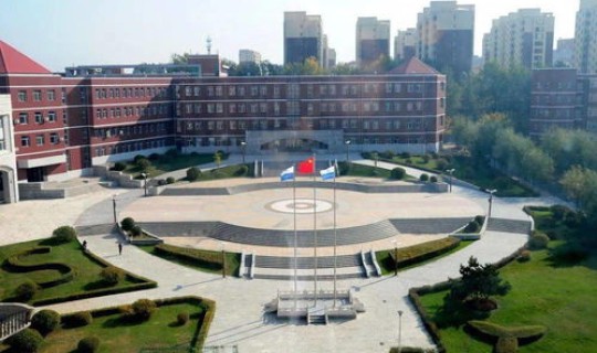 东北师范大学人文学院百度百科，东北师大人文学院是几本