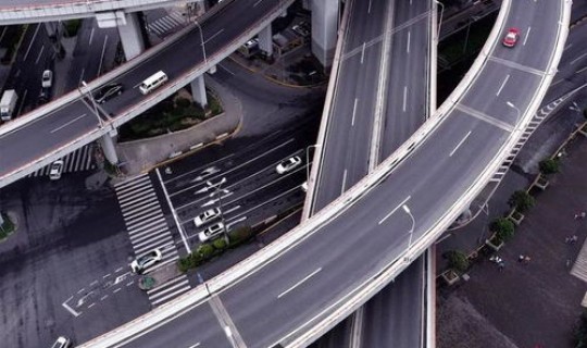 青岛新冠高架桥在哪里(青岛高架桥线路图)