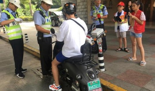 北京摩托三轮禁行规定 摩托三轮几年一审