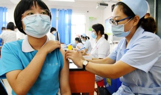 未成年开始接种新冠疫苗了吗(新冠疫苗几岁可以打)