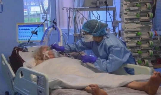 新冠肺炎患者总数(重症肺炎)