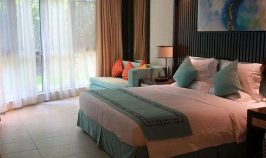 三亚适合一家四口的酒店(三亚酒店推荐)