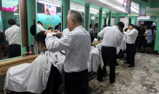 美容院疫情感染怎么办？上海一美容院3名员工阳性