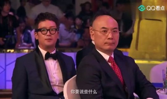 成龙领奖，成龙领奖视频