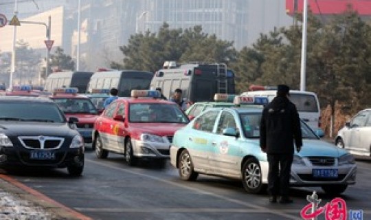 沈阳出租车颜色区分(沈阳出租车电话)