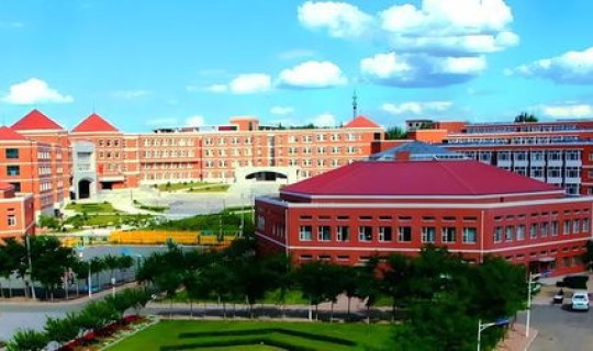 长春东北师大人文学院在哪里？长春师范人文学院是几本