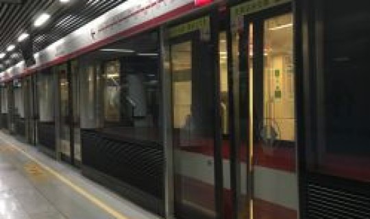 南京铁路货运站在哪个位置，南京地铁公司电话