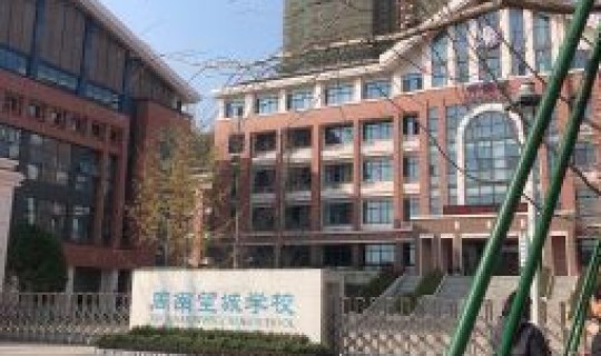 长沙市一中校园宿舍晚上几点开门，长沙市一中的分校好吗