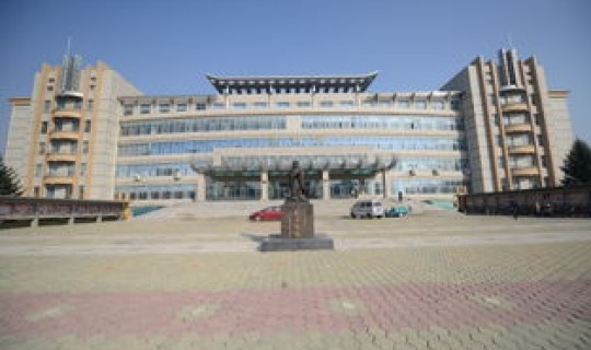 东北师范大学人文学院属于几本？东北师范大学位于