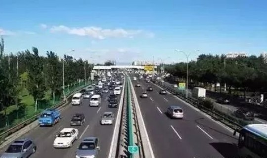 51高速免费从几点开始?今天高速公路免费吗 51高速免费从几点开始?今天高速公路免费吗