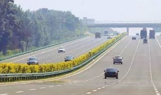 51高速公路免费是下高速为准吗(免高速费是以下高速为准吗)