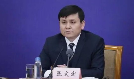 疫情上海专家张文宏简介？上海医生张文宏简介
