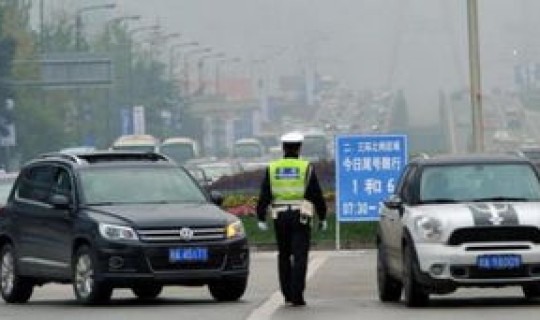 成都车牌限号外地车牌限制不？，成都怎么限号的