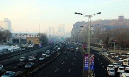 乌鲁木齐让不让出去？乌鲁木齐今天交通管制吗