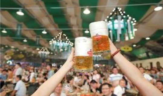 大连啤酒节2025年几点开始 大连啤酒节vs青岛啤酒节
