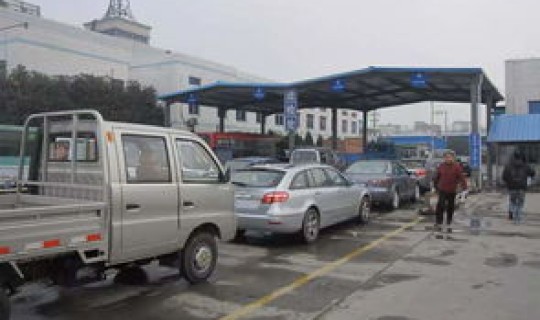 低风险地区返郑州不用隔离 外地车进郑州限行咋办