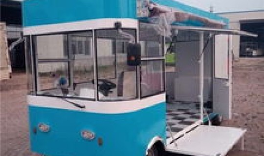 美食餐车多少钱一辆(三轮餐车多少钱一台)