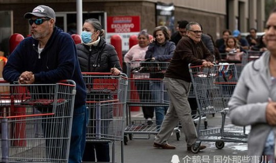 美国最新确诊人数？美国每千人口医生数