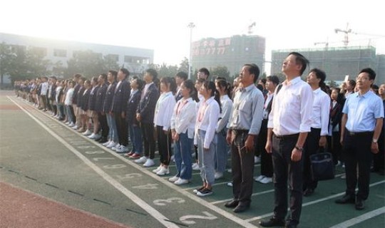 阜阳卫校地址在哪里(阜阳工业经济学校)