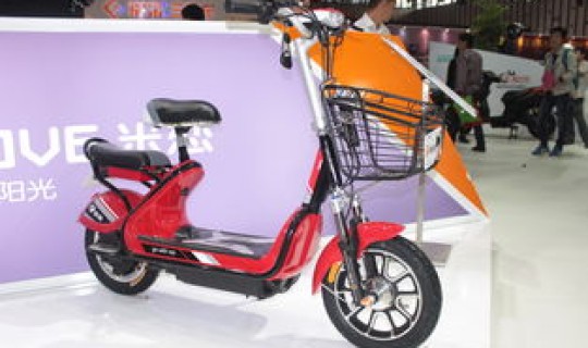 雅迪2014年产的电动车多少钱 2014年雅迪全部车款图片