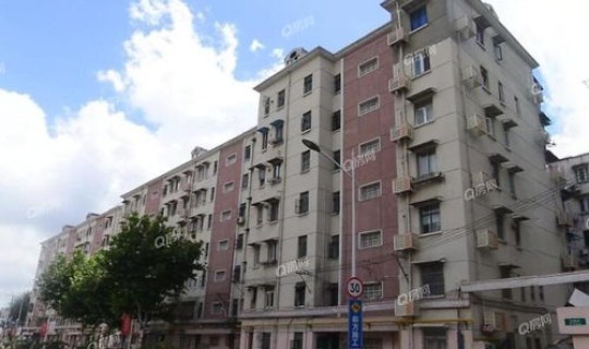 上海封小区了吗(上海房子还能买吗)