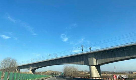 51高速公路免费不免费(今天高速公路免费吗)