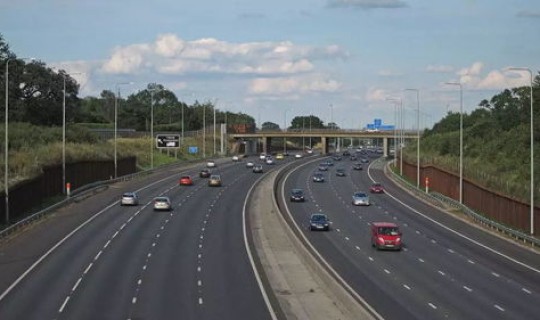 高速免费规定和标准？高速跑到一半开始免费怎么算