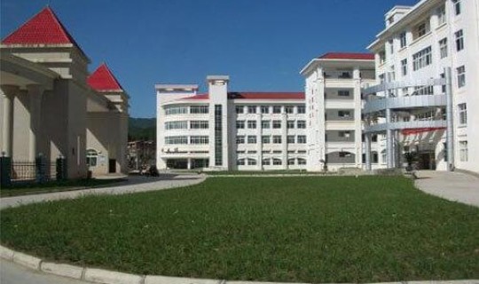 阜阳卫校有大专吗？卫校中专考大专难吗