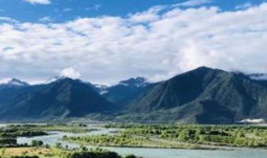 新疆7月份旅游攻略穿衣？乌鲁木齐9月份穿什么衣服