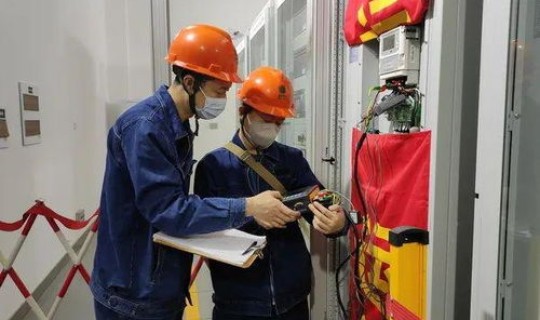 疫情主题摄影作品(大学生摄影作品大赛)