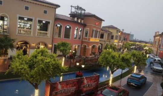 鹿泉奥特莱斯在哪里啊？鹿泉奥特莱斯便宜吗