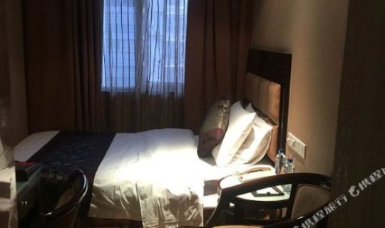 贵州遵义确诊轨迹	，遵义医学院位置