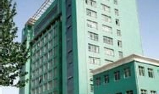 石家庄医学高等专科学校的地址？石家庄医学专科学校寝室