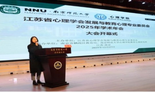 郑州发布最新通知2025 郑州发展