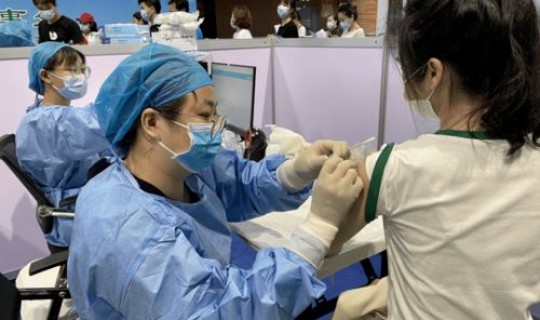 我感染了新冠病毒怎么办？？我得了新冠该怎么办