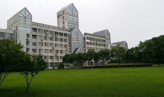 绍兴文理学院上虞分院是公办的吗，绍兴文理学院官网