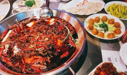 成都通宵火锅店(成都十大必吃夜宵店)