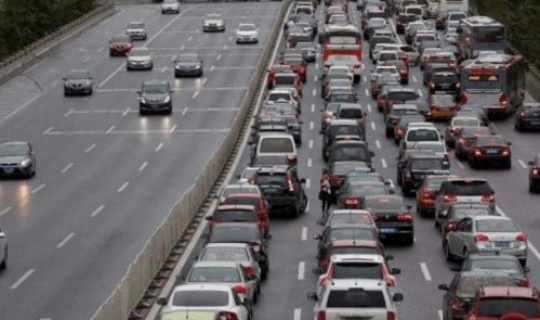 免高速费是哪些节日，哪几个节日高速公路免费