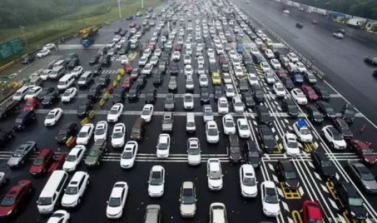 高速春节免费的时间 春节高速几号开始免费