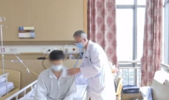 广州一家感染肺炎(广州看肺炎去哪个医院好)