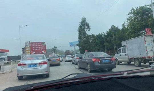 西安不让外省人返回(西安允许外地车进入吗)