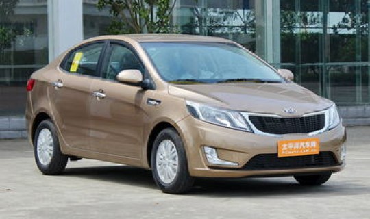 起亚k2哪一年最好手动挡车 起亚k2两厢报价及图片