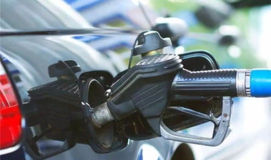 90号汽油1升等于多少斤，90升汽油多少斤