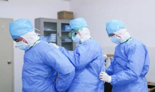 莆田疫情爆发是哪天(疫情爆发还是暴发)