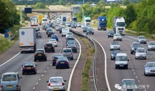 清明节高速公路免费吗时间(清明假期高速免费时间)