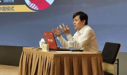 上海张文宏简介，张文宏简介中国疫情防控专家